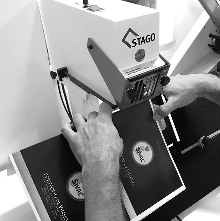 acabamento catalogo sivac mundo pinguim