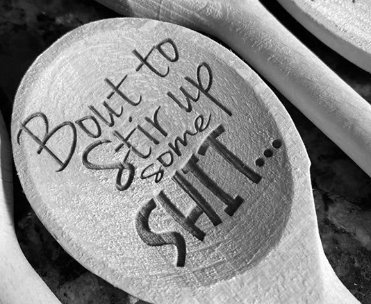 laser gravação madeira mundo pinguim